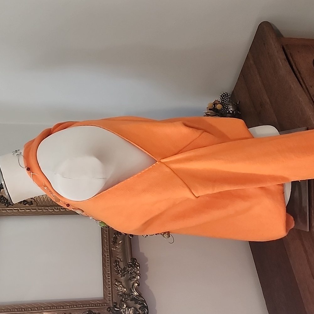 Orange cold shoulder sweater - Picture 2 of 6